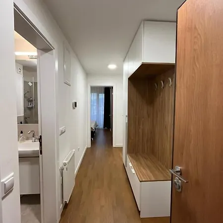 Waves 605 River View Apartamento *